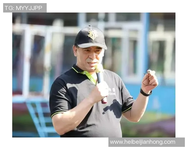 专访李强：探寻网球世界的成功秘诀与背后故事