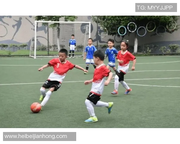 孩子挑选足球明星是否有助于他们的成长与发展探讨