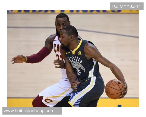 成都篮球队以88分领跑世锦赛积分榜展现强劲实力 成都篮球队以88分领跑世锦赛积分榜展现强劲实力