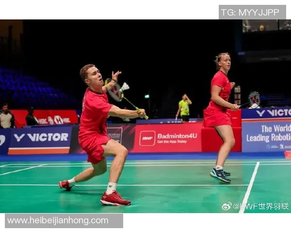 成都羽毛球队与重庆羽毛球队赛后状态分析与复盘总结 成都羽毛球队与重庆羽毛球队赛后状态分析与复盘总结