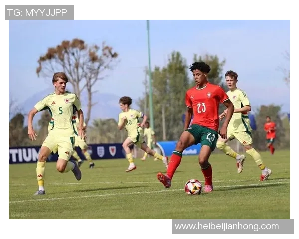 足球明星短裤高清照片集锦展现运动魅力与时尚风范 足球明星短裤高清照片集锦展现运动魅力与时尚风范