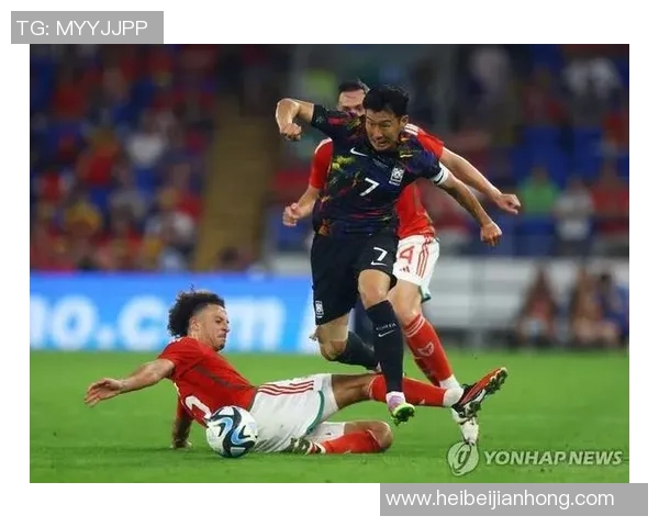 韩国足球明星激战赛场展现激情与实力的精彩对决 韩国足球明星激战赛场展现激情与实力的精彩对决